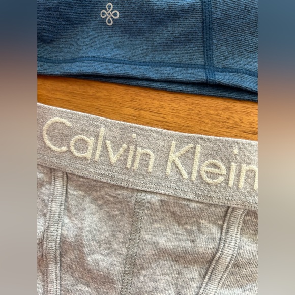 Shambhala Sports Bra w/CK Boxers - Picture 4 of 7